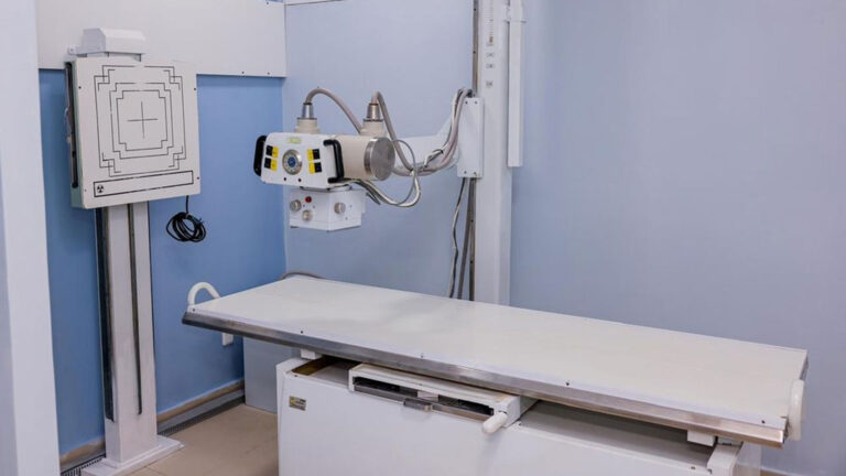 A Central de Diagnóstico de Esperantina oferece diversas especialidades médicas e multiprofissionais, e dispõe de equipamentos de ponta. (Foto: Divulgação/Governo do Piauí)